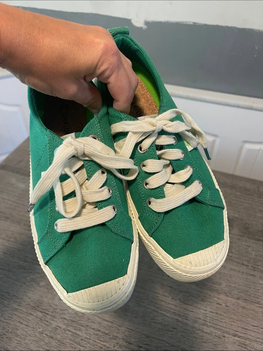 CARIUMA OCA LOW GREEN CANVAS SNEAKERS 6 US 36.5 EU